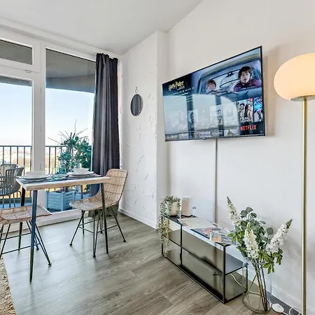 Bright - Fresh Central Studio & Skyline View Of * אוגסבורג